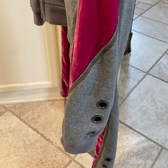 Bebe Sport Gray Track Suit Set Mauve Velvet Stripe Hoodie ! M Hoodie - XS Pant - Picture 5 of 10